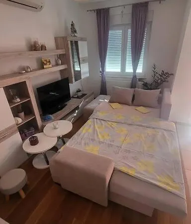Apartment Apartman Coco Šibenik